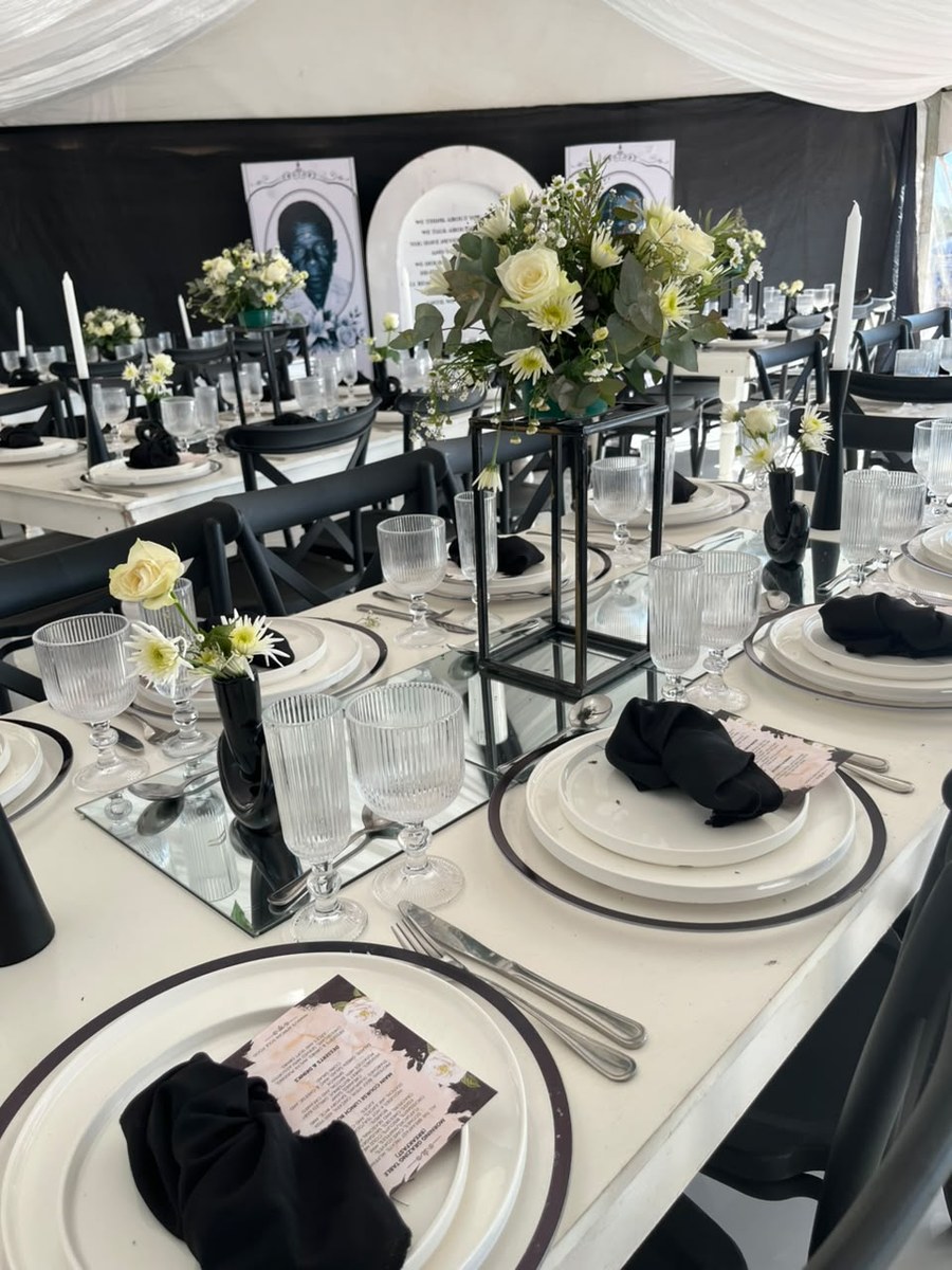 Unveiling ceremony table detail